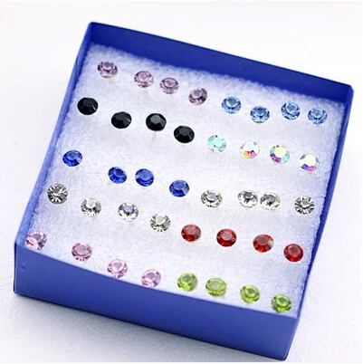 Nakit Veleprodaja Dar Koreja Slatka 18 Parova Ženske 5 mm Prozirna/multi-boji Kristalno Alergijske Naušnice-Roze za Uši 0